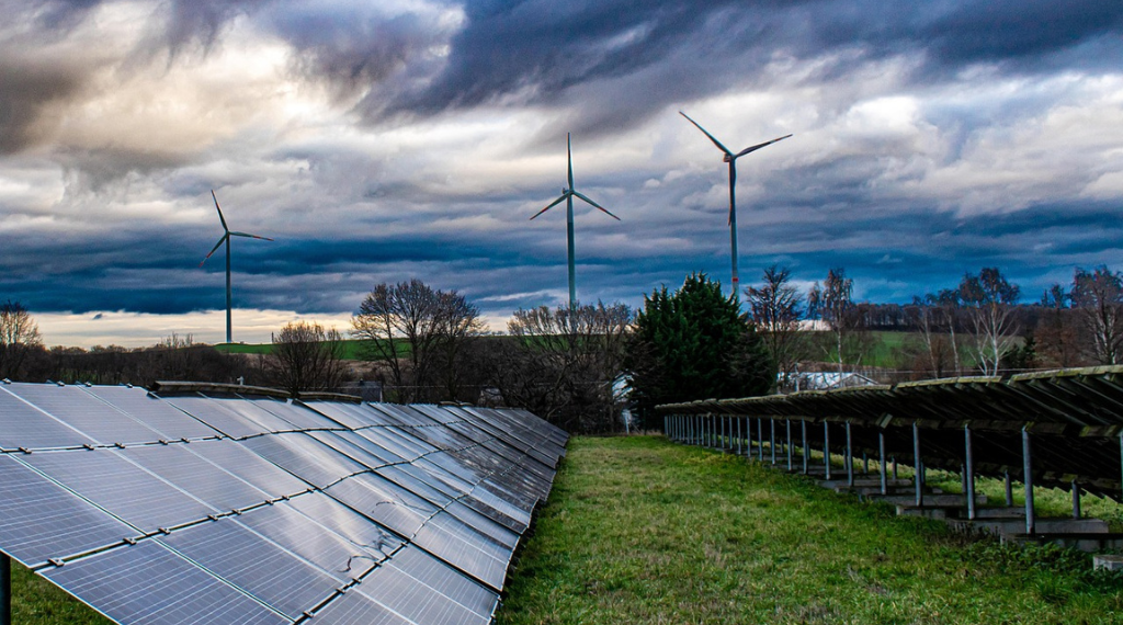 Declining Solar Growth in the EU (2025): Causes, Risks & What Comes Next votre texte de paragraphe (24)